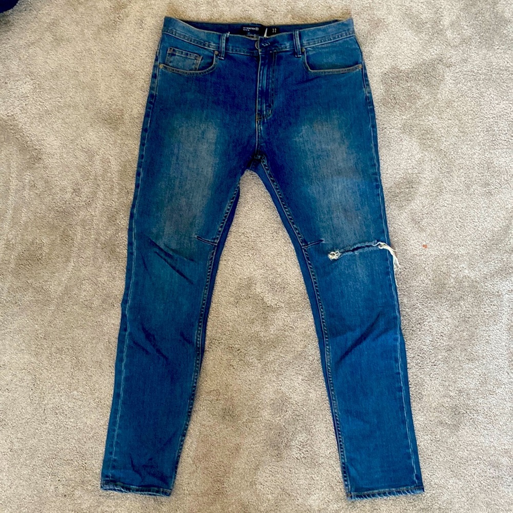 Men’s Nineteen91 Brand Jeans size 32, tapered fit.